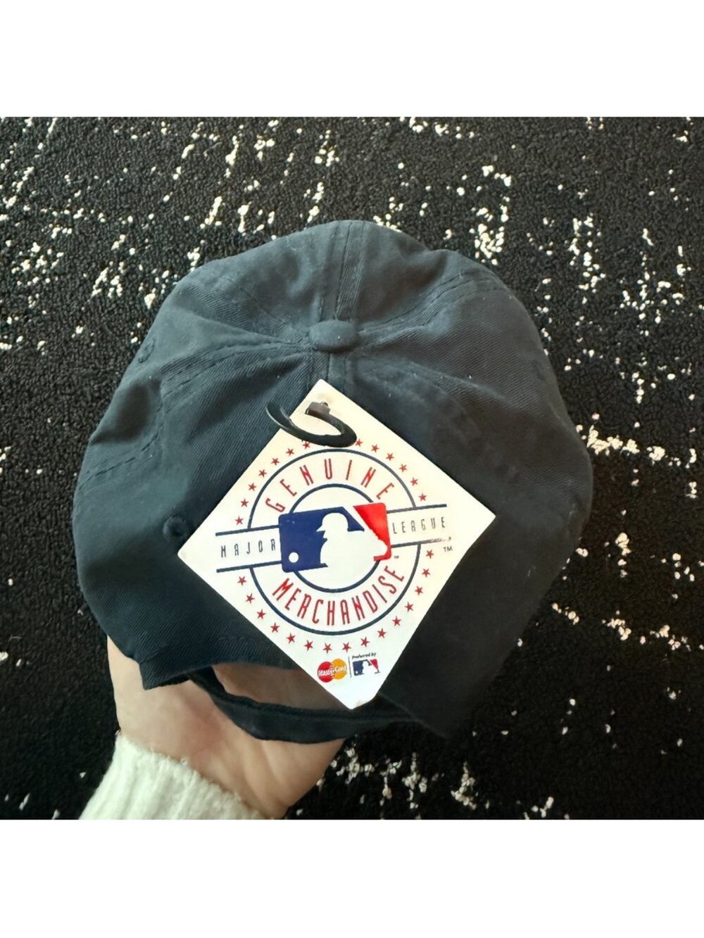 Boston Red Sox Women's Adjustable Cap - Navy with Red B - Picture 4 of 4